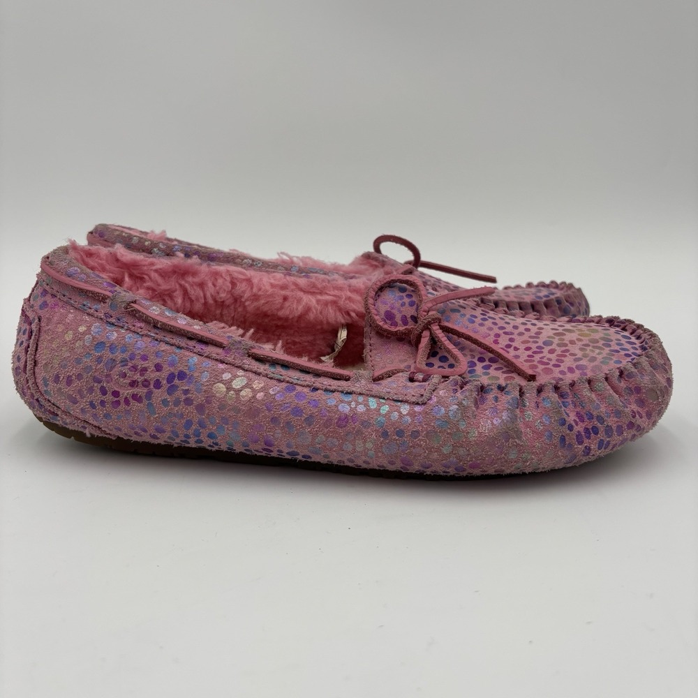 UGG Dakota Slippers Spots‎ Shearling Pink Womens Size 6 Moccasin Slip On